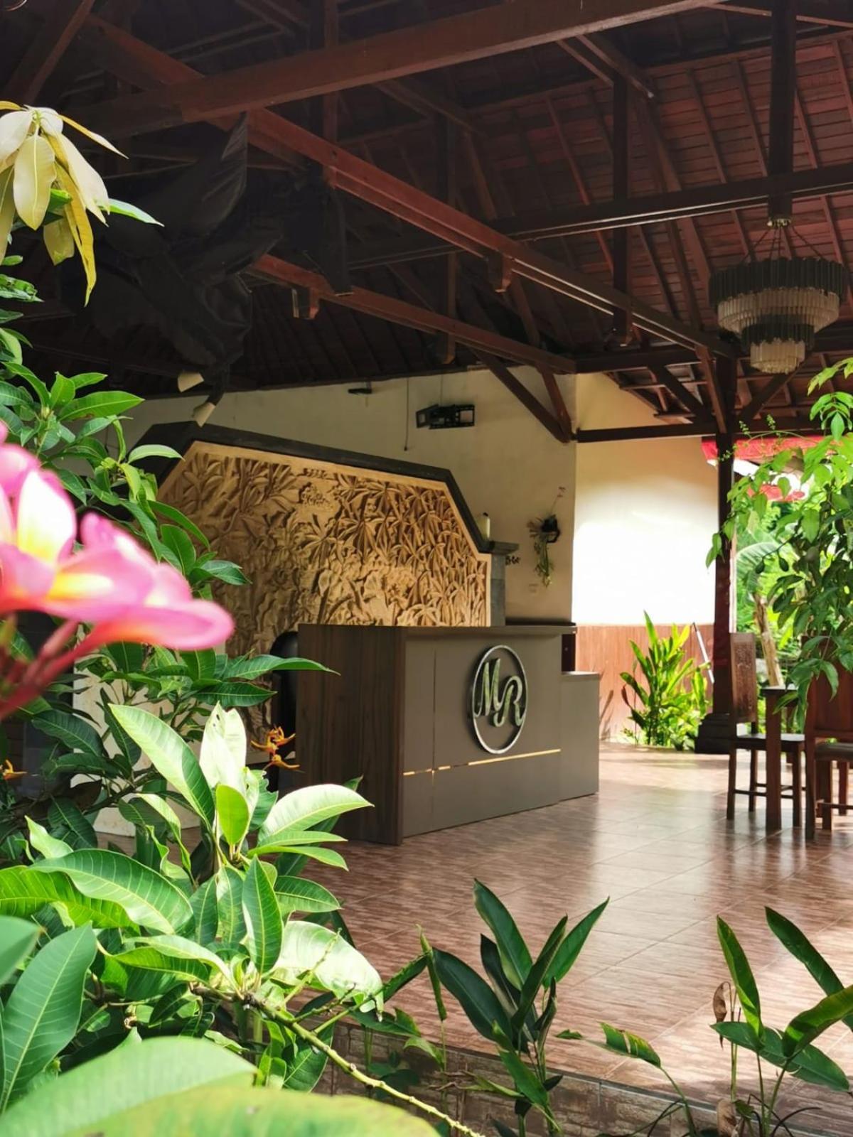 Maharatu Villa Lembongan Экстерьер фото